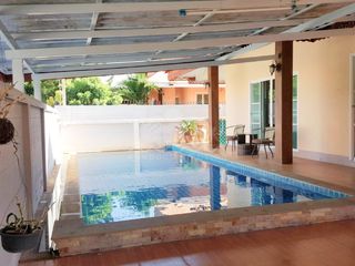 À vendre et à louer 3 chambres maison à Bang Lamung, Chonburi