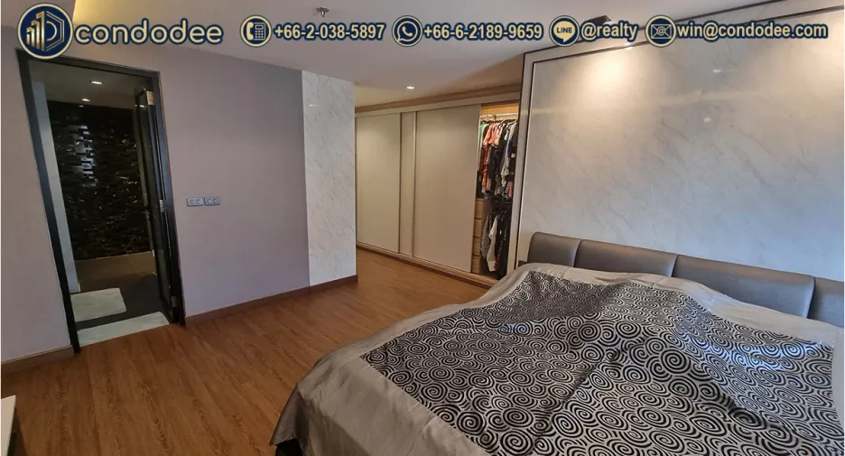 À vendre 3 chambres condo à Watthana, Bangkok
