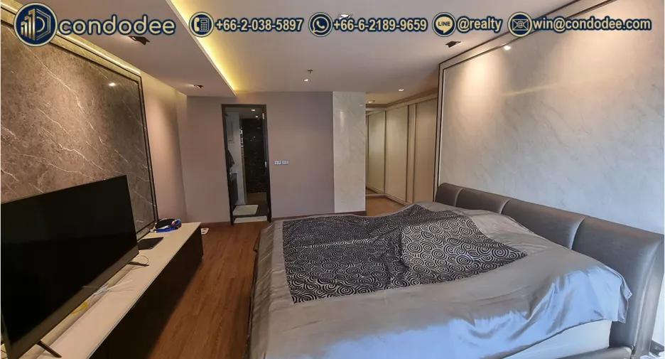 À vendre 3 chambres condo à Watthana, Bangkok