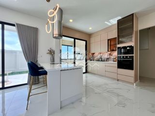 出售 5 卧室 独立屋 在 Bang Lamung, Chon Buri