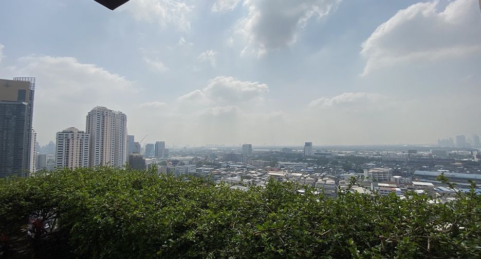 出售 3 卧室 公寓 在 Khlong Toei, 曼谷