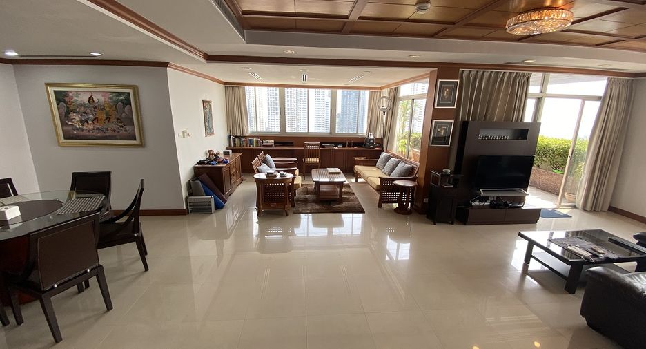 出售 3 卧室 公寓 在 Khlong Toei, 曼谷