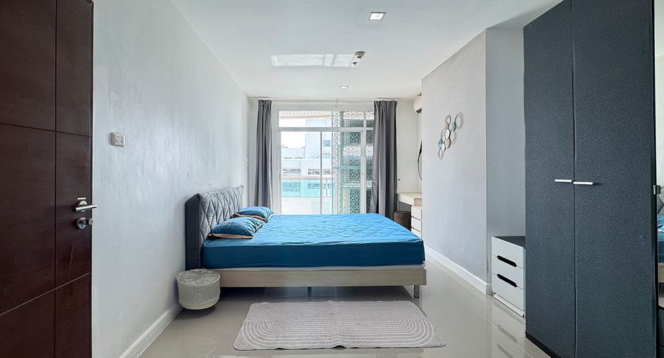 Condo en venta de 2 habitaciones en Watthana, Bangkok
