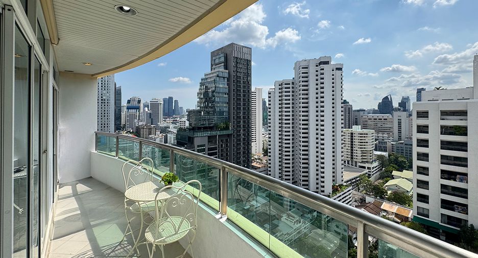 Condo en venta de 2 habitaciones en Watthana, Bangkok