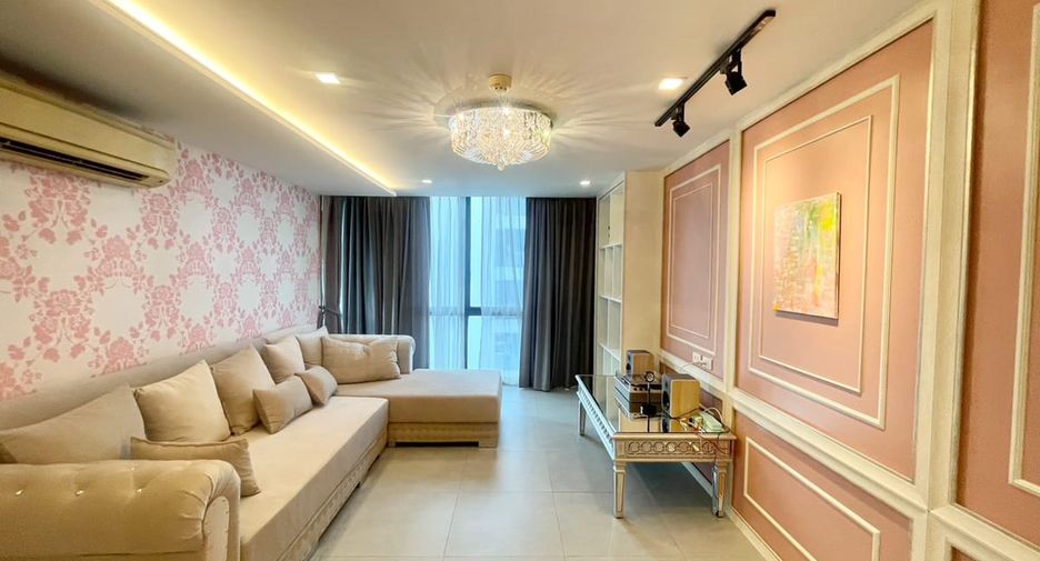 For sale 1 bed condo in Khlong Toei, Bangkok