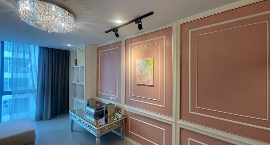 For sale 1 bed condo in Khlong Toei, Bangkok