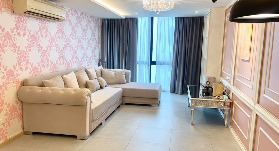 For sale 1 bed condo in Khlong Toei, Bangkok