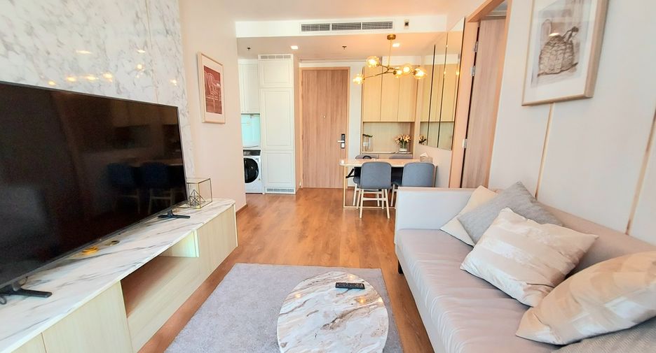 For sale 2 bedrooms condo in Watthana, Bangkok