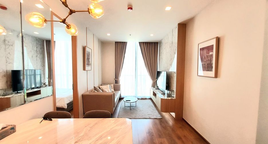 For sale 2 bedrooms condo in Watthana, Bangkok