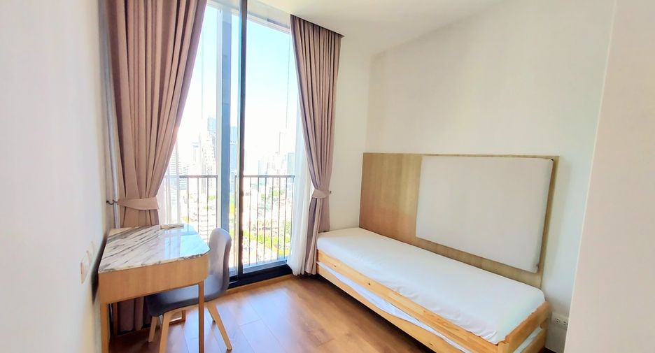 For sale 2 bedrooms condo in Watthana, Bangkok