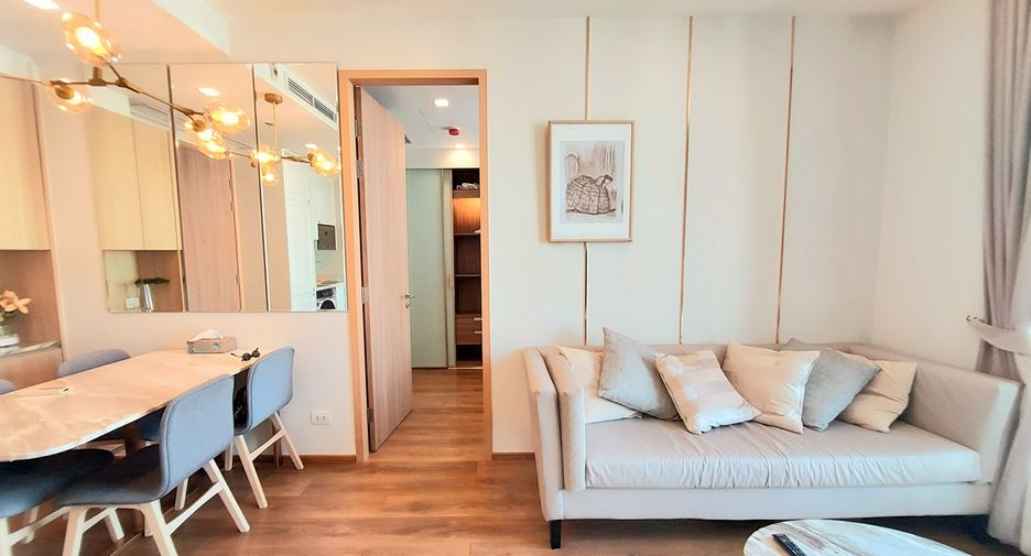 For sale 2 bedrooms condo in Watthana, Bangkok