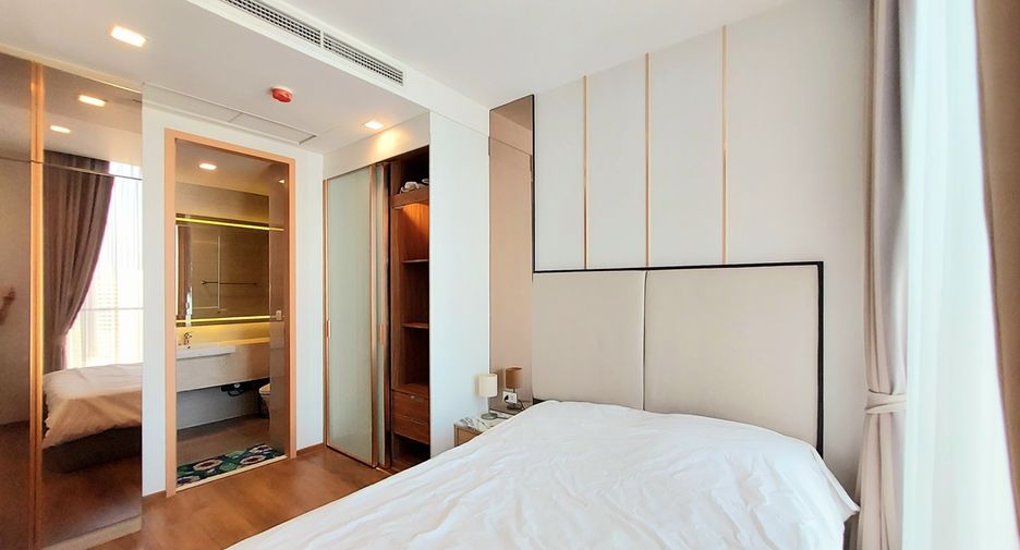 For sale 2 bedrooms condo in Watthana, Bangkok