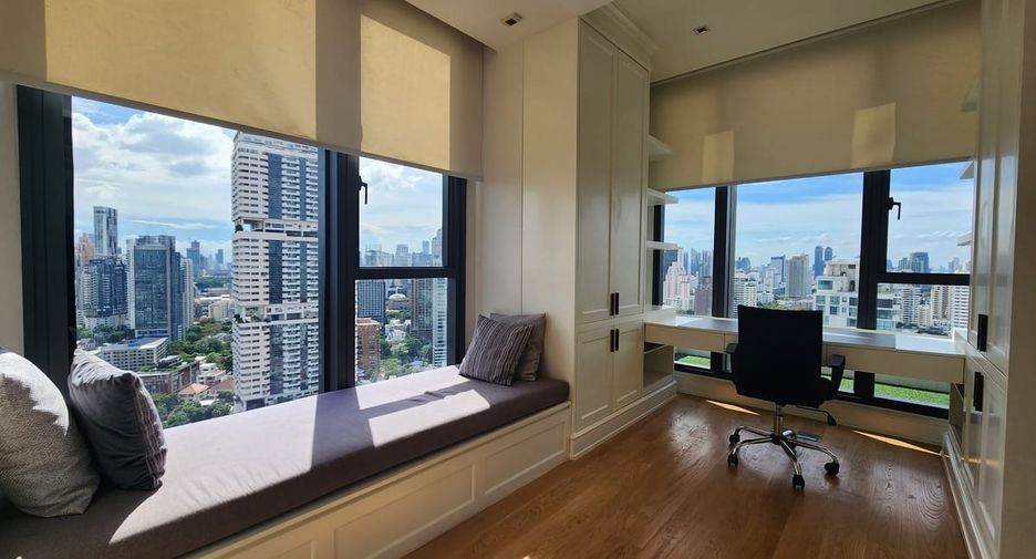 À vendre 3 chambres condo à Khlong Toei, Bangkok