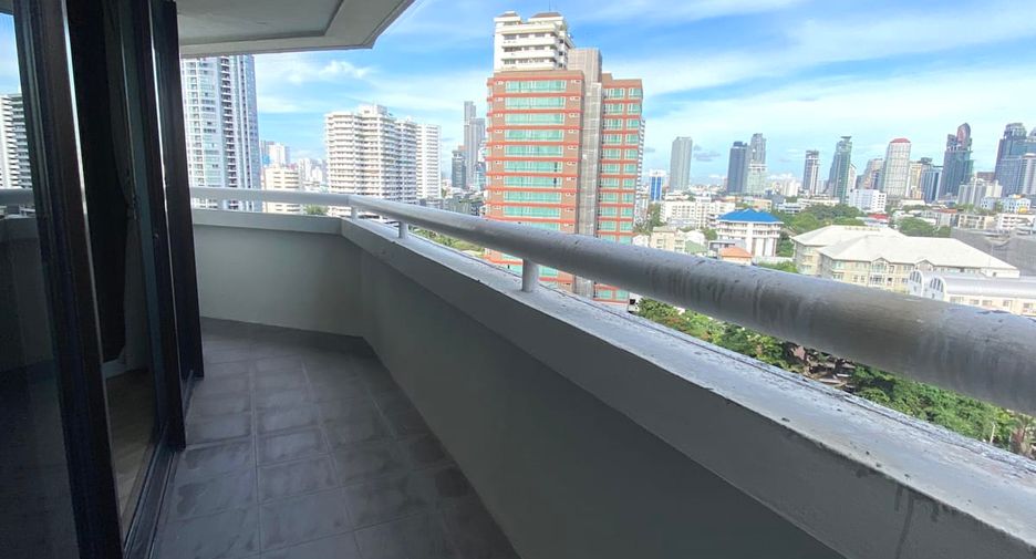 出售 2 卧室 公寓 在 Khlong Toei, 曼谷