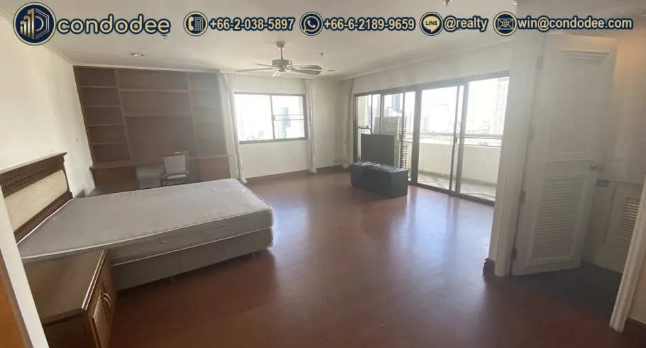 À vendre 3 chambres condo à Watthana, Bangkok
