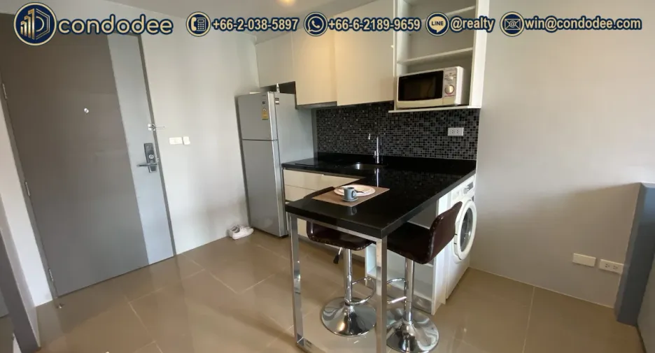 For sale 1 bed condo in Khlong Toei, Bangkok