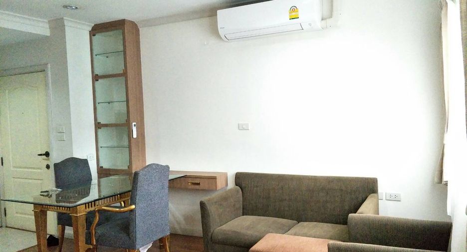 À vendre 2 chambres condo à Watthana, Bangkok