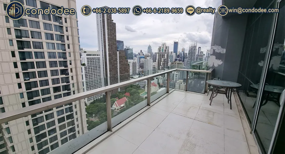 For sale 2 bedrooms condo in Watthana, Bangkok