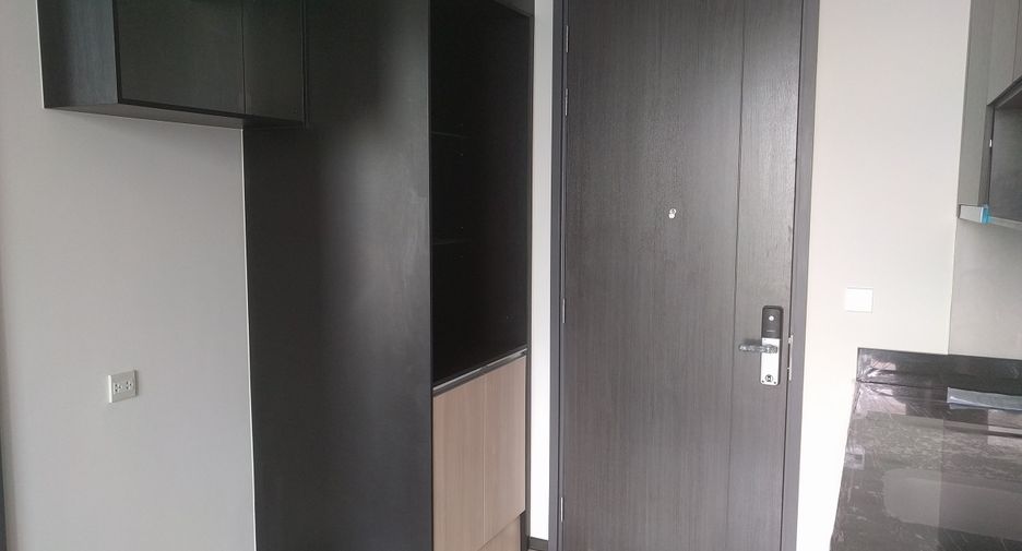 Condo en venta de 1 habitaciones en Khlong Toei, Bangkok