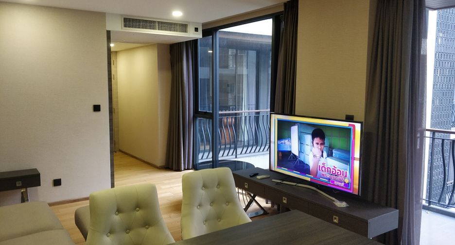 For sale 2 bedrooms condo in Pathum Wan, Bangkok