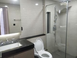 For sale 2 bedrooms condo in Pathum Wan, Bangkok