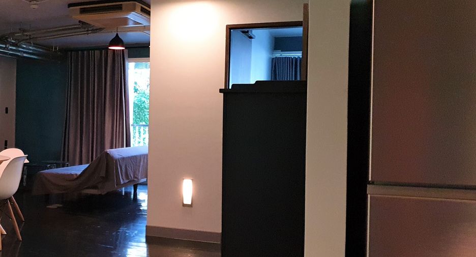 À vendre 3 chambres condo à Watthana, Bangkok