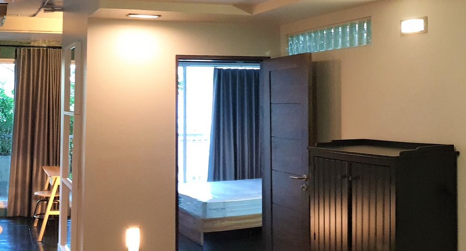 À vendre 3 chambres condo à Watthana, Bangkok