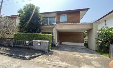 À vendre 3 chambres maison à San Kamphaeng, Chiang Mai