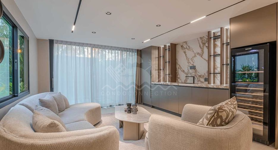 Casa en venta de 4 habitaciones en Bang Lamung, Chonburi