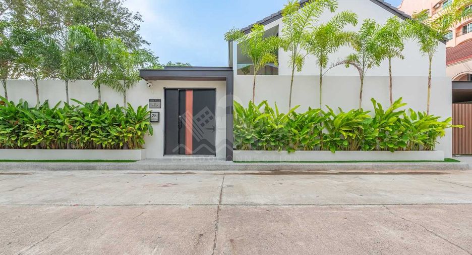 Casa en venta de 4 habitaciones en Bang Lamung, Chonburi