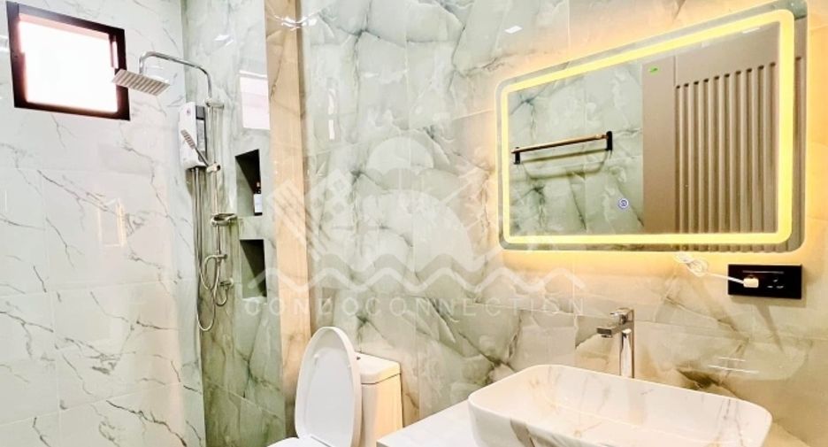 Casa en venta y en alquiler de 3 habitaciones en Bang Lamung, Chonburi