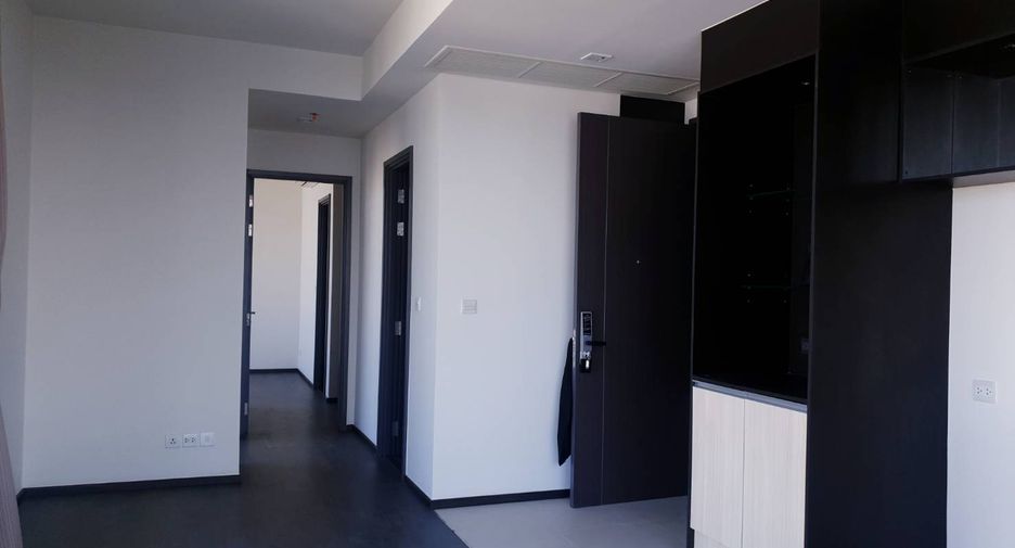 Condo en venta de 2 habitaciones en Khlong Toei, Bangkok