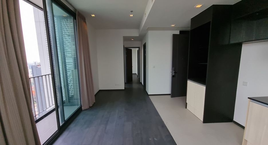 Condo en venta de 2 habitaciones en Khlong Toei, Bangkok