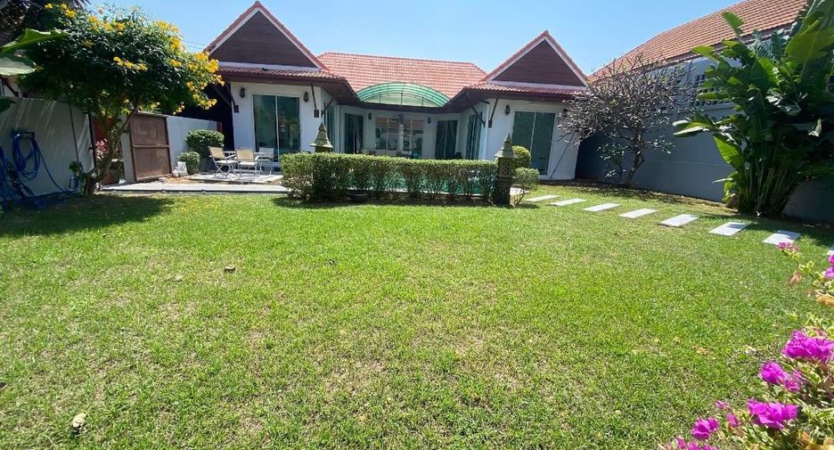 For sale 3 bedrooms house in Bang Lamung, Chonburi