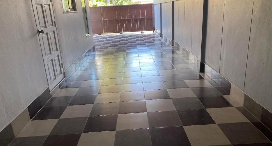 For sale 3 bedrooms house in Bang Lamung, Chonburi