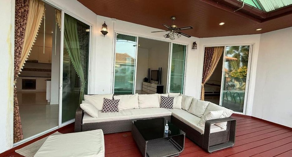 For sale 3 bedrooms house in Bang Lamung, Chonburi