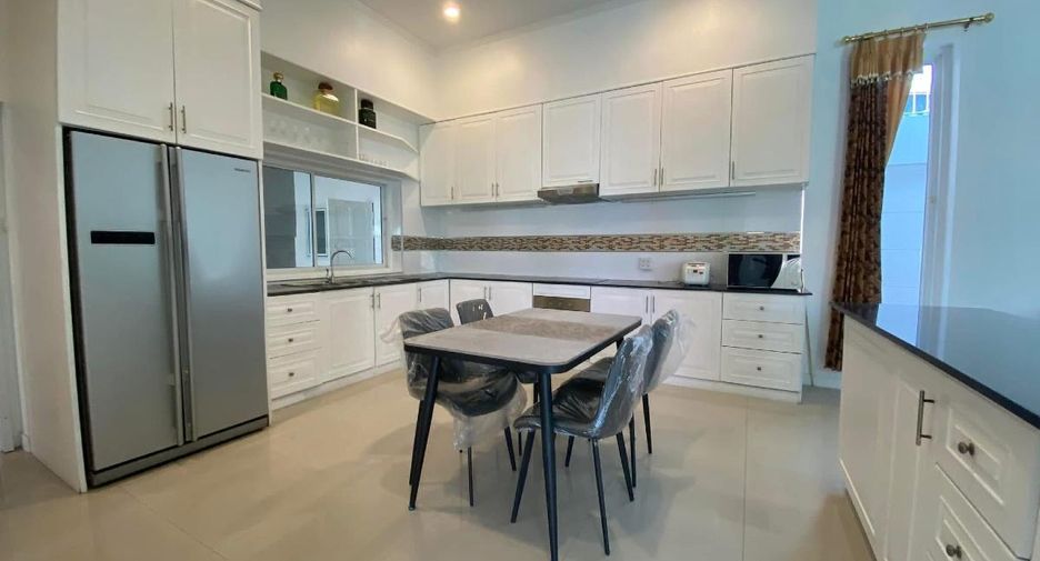 For sale 3 bedrooms house in Bang Lamung, Chonburi