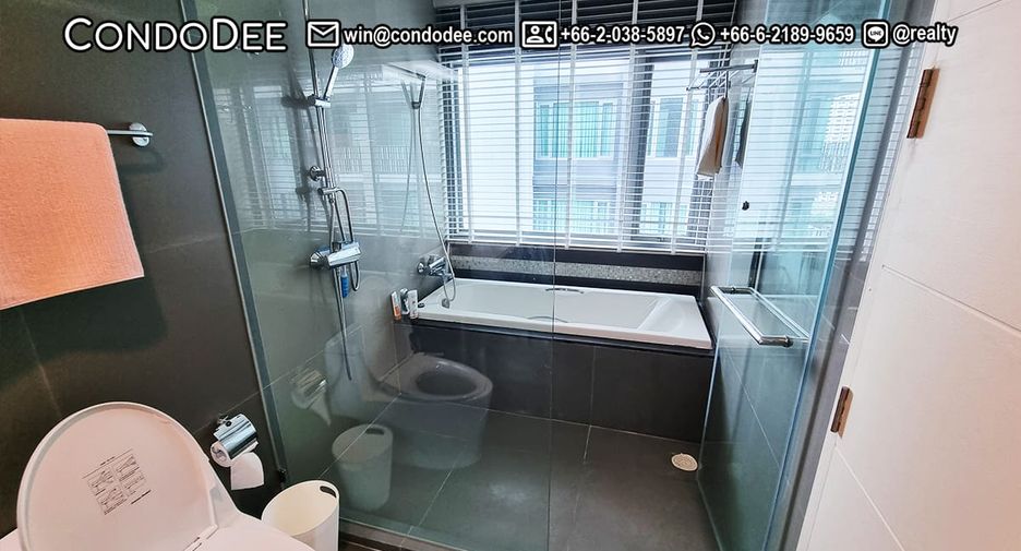Wohnung zum Kauf mit 1 Zimmer in Khlong Toei, Bangkok