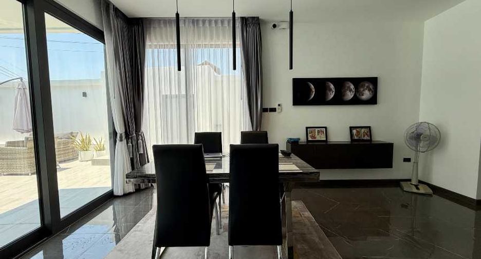 Casa en venta de 3 habitaciones en Bang Lamung, Chonburi