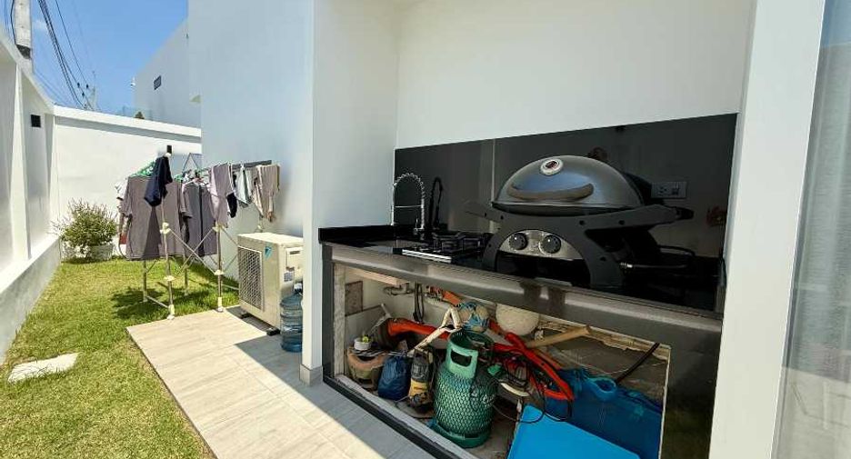Casa en venta de 3 habitaciones en Bang Lamung, Chonburi
