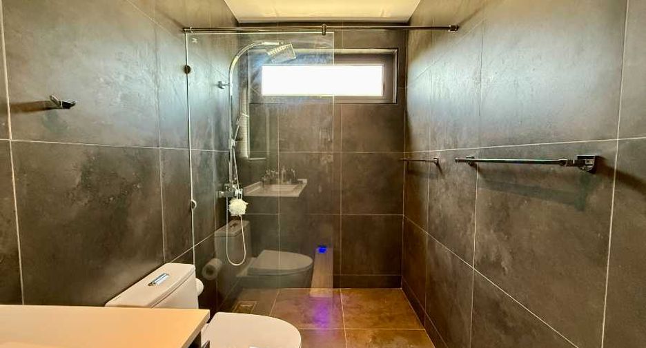 Casa en venta de 3 habitaciones en Bang Lamung, Chonburi