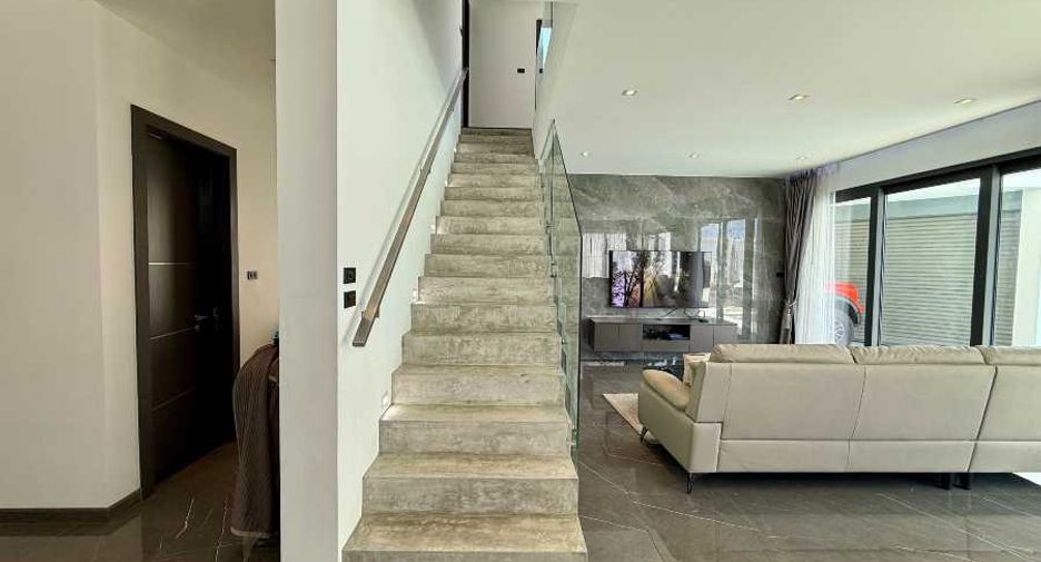 Casa en venta de 3 habitaciones en Bang Lamung, Chonburi