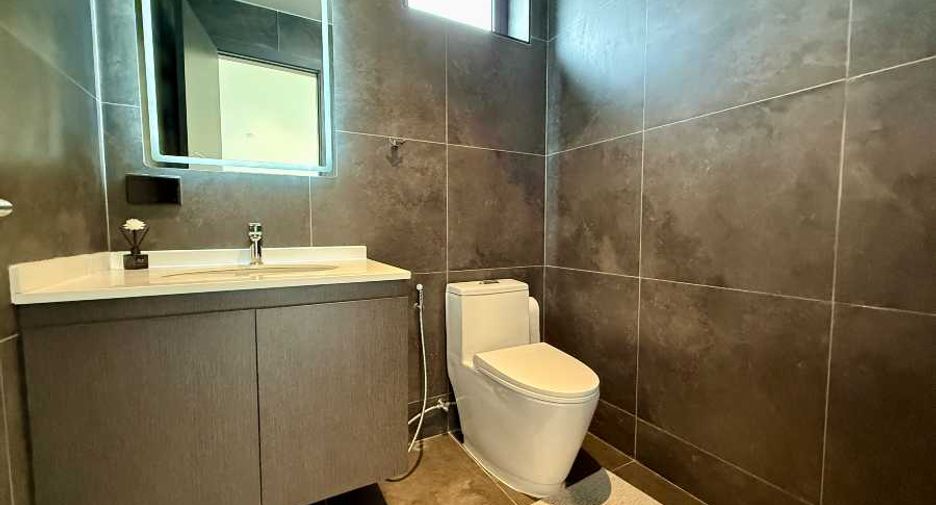 Casa en venta de 3 habitaciones en Bang Lamung, Chonburi