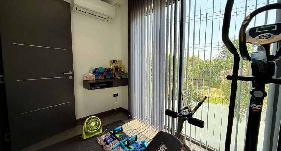 Casa en venta de 3 habitaciones en Bang Lamung, Chonburi