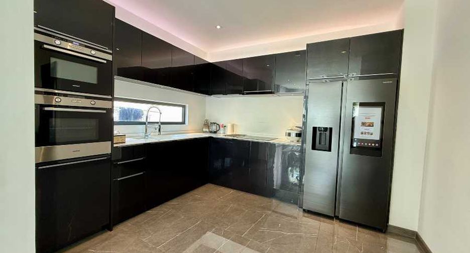 Casa en venta de 3 habitaciones en Bang Lamung, Chonburi