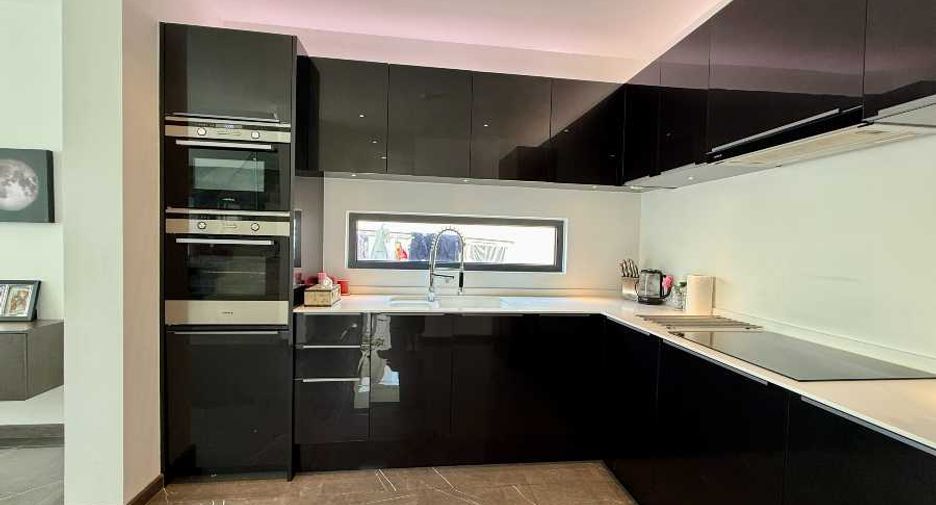 Casa en venta de 3 habitaciones en Bang Lamung, Chonburi