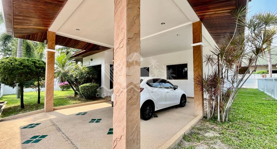 À vendre et à louer 3 chambres maison à Bang Lamung, Chonburi