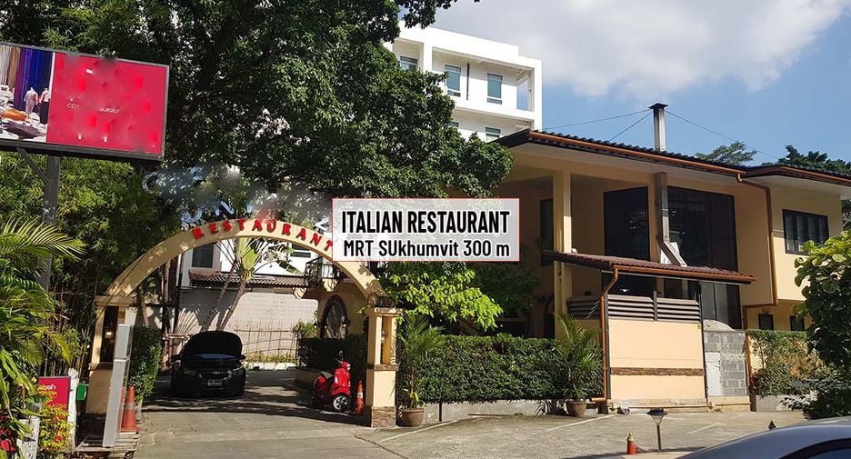 For sale retail Space in Khlong Toei, Bangkok