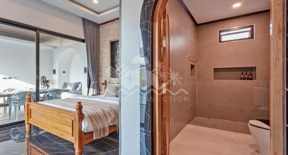 Casa en alquiler de 5 habitaciones en Bang Lamung, Chonburi