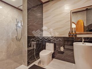Haus zur Miete mit 5 Zimmer in Bang Lamung, Chonburi